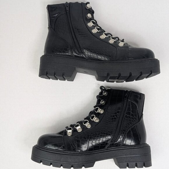 Glamorous Wide Fit Sz 7 Black Chunky Chelsea Boots Croc Print, Zip & Lace-up - Picture 4 of 7